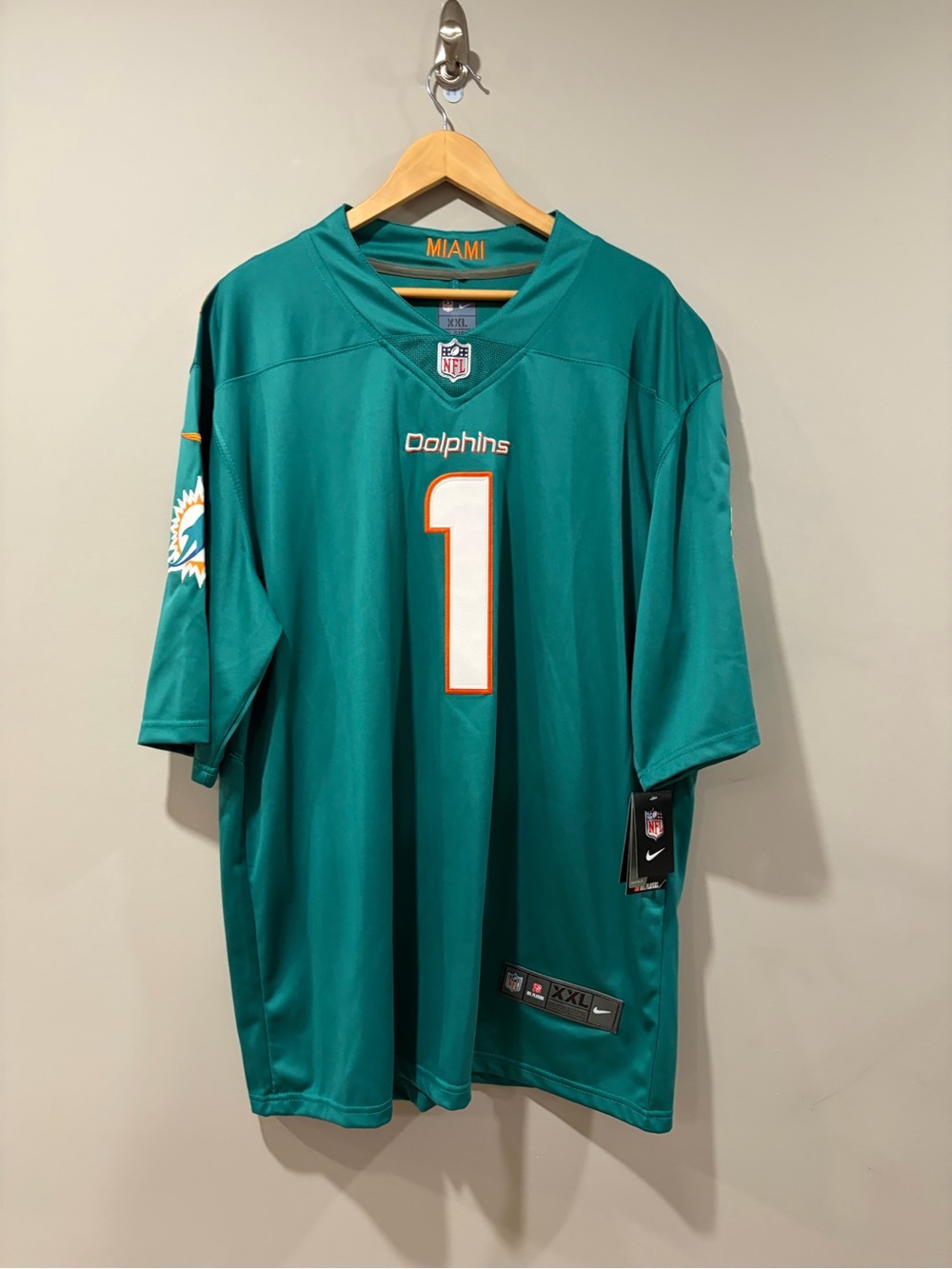 Nike Miami Dolphins Tua Tagovailoa #1 Jersey Men’s XXL NWT